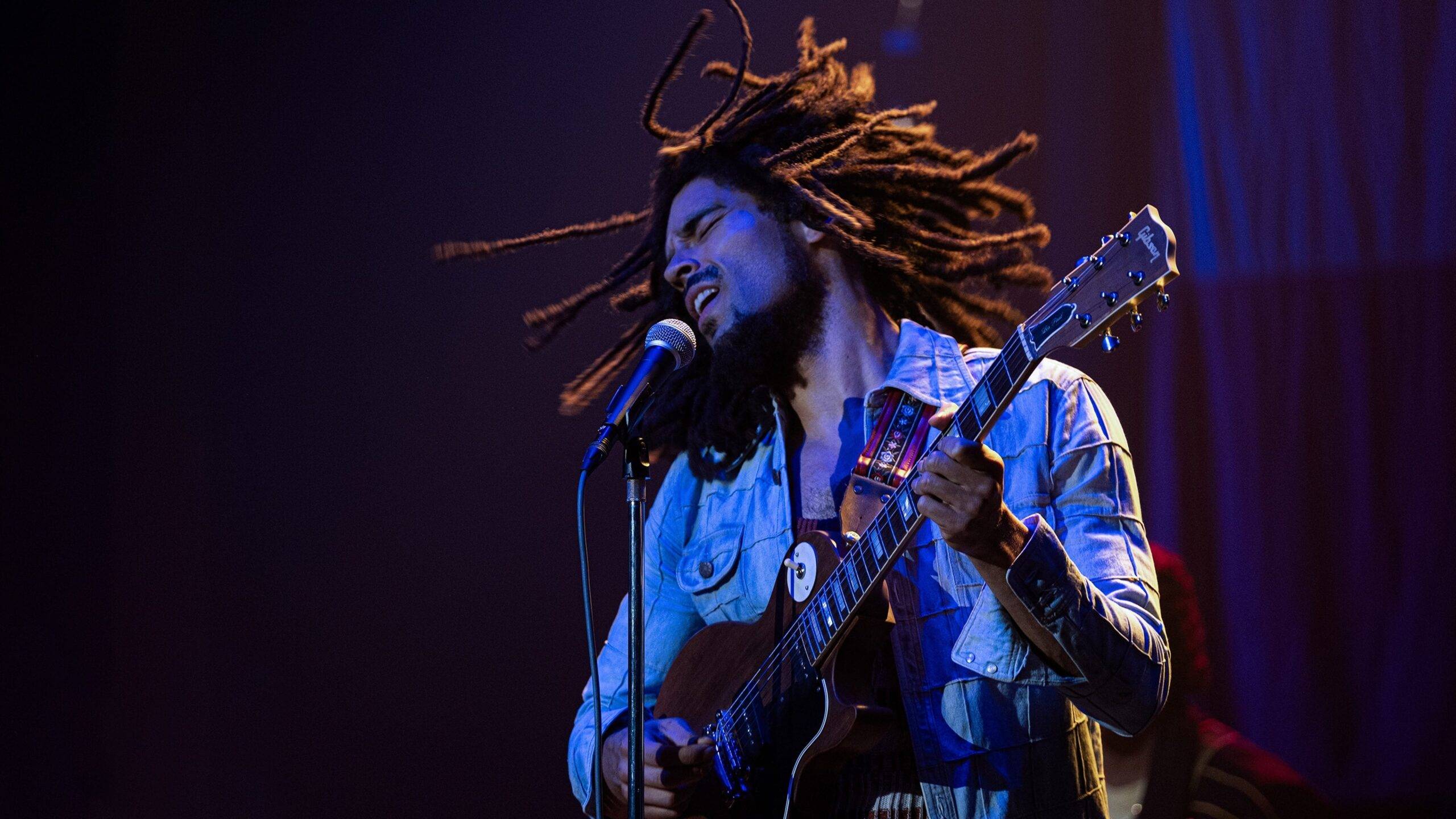 Bez głosu – recenzja filmu „Bob Marley: One Love”