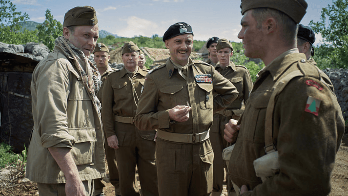 Nie idź i nie patrz – recenzja filmu „Czerwone maki”